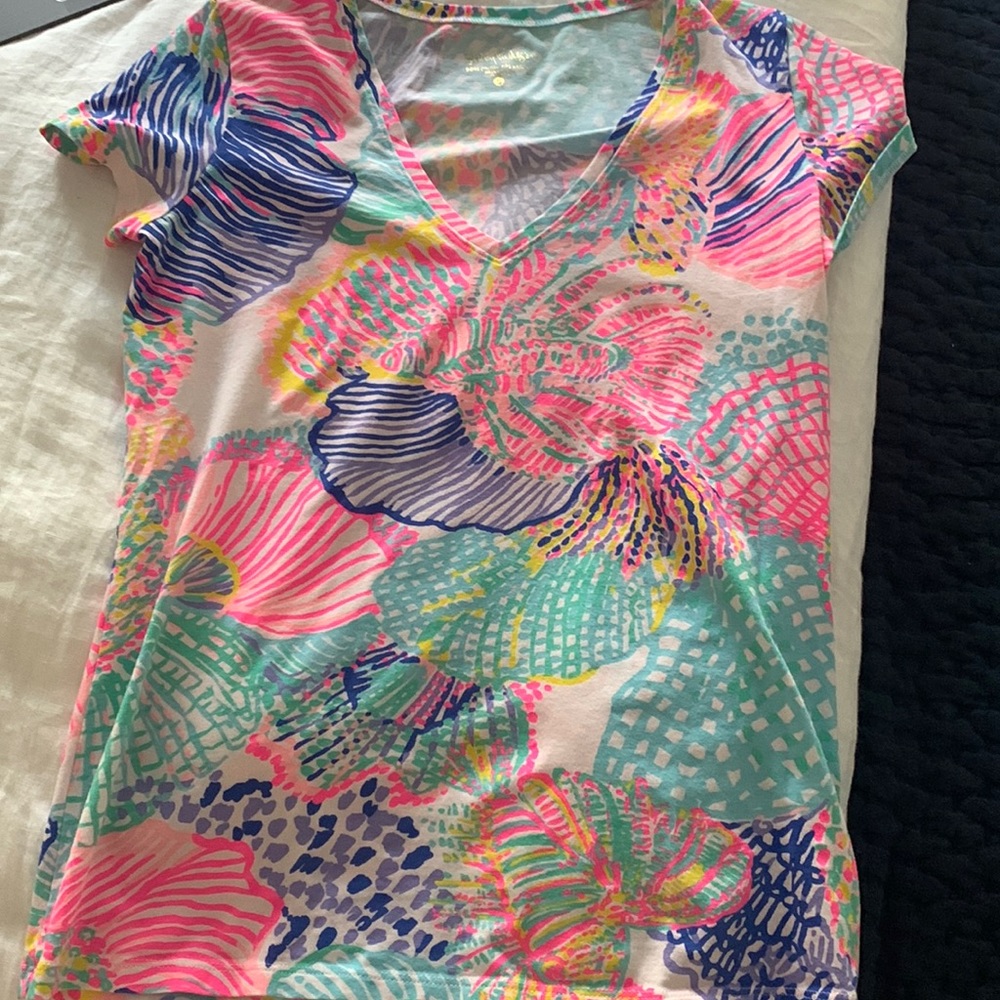 Lily pulitzer top!